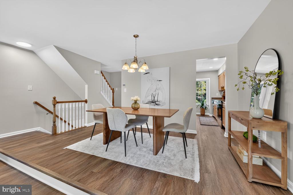 3926 COLLIS OAK COURT