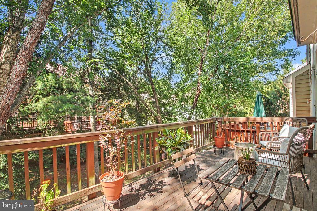 1305 SUNDIAL DRIVE