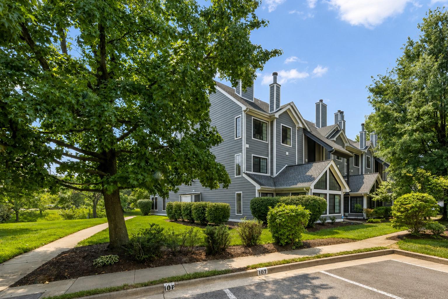 6003 ELLESMERE COURT Unit: H
