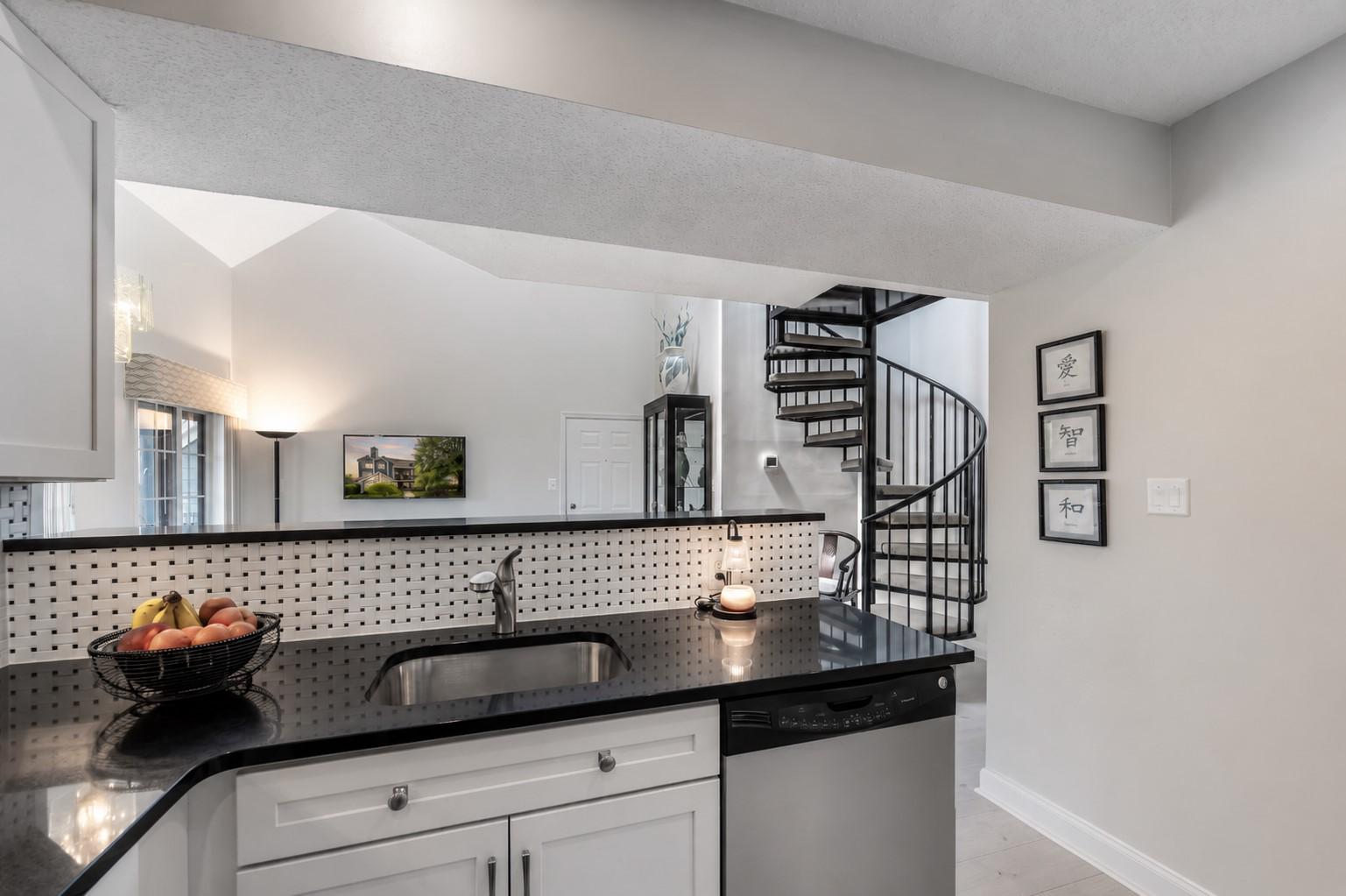 6003 ELLESMERE COURT Unit: H