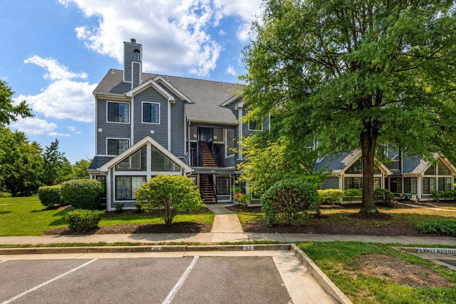 6003 ELLESMERE COURT Unit: H