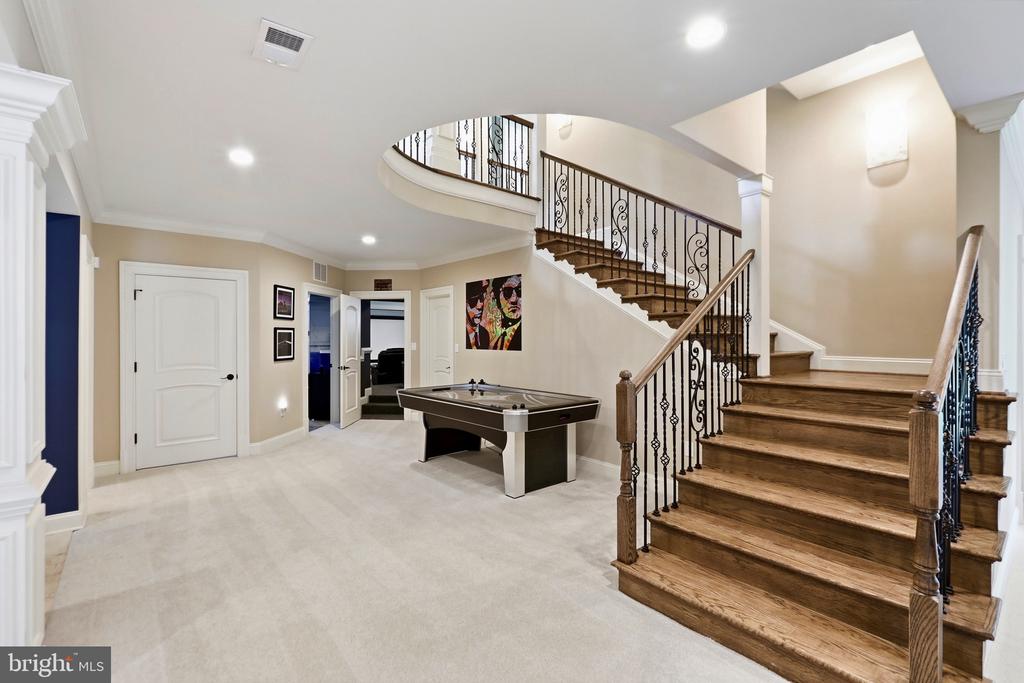 936 KIMBERWICKE RD