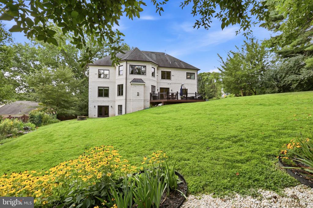 936 KIMBERWICKE RD