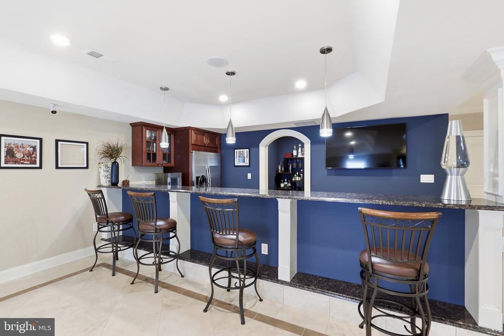 936 KIMBERWICKE RD