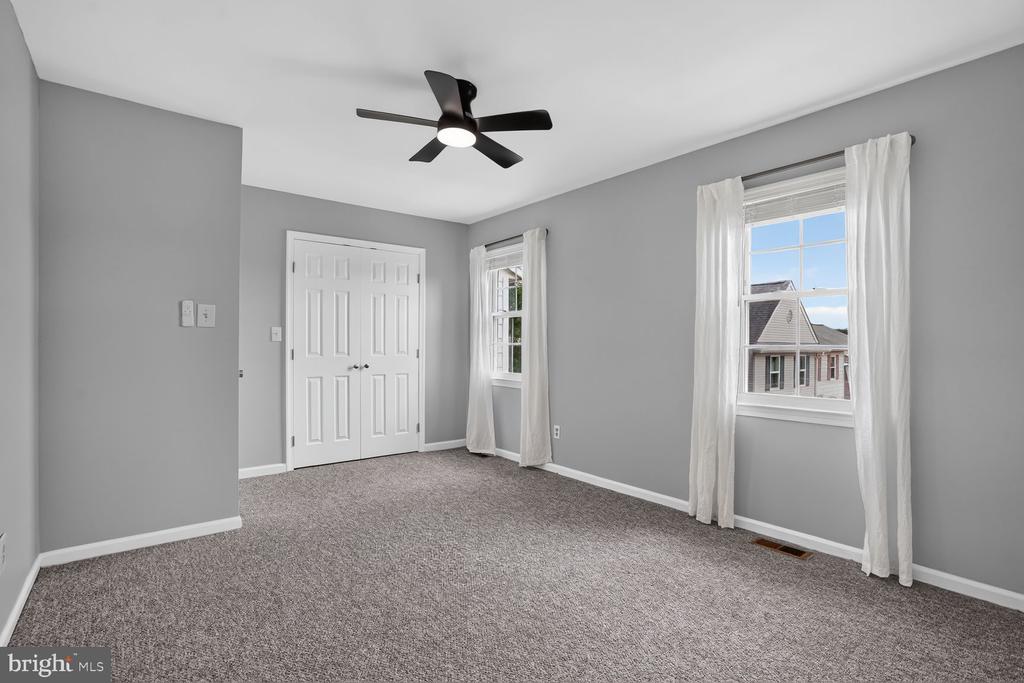 4135 WEEPING WILLOW COURT Unit: 143B