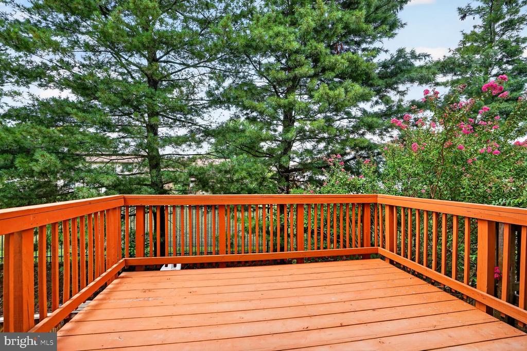 4135 WEEPING WILLOW COURT Unit: 143B