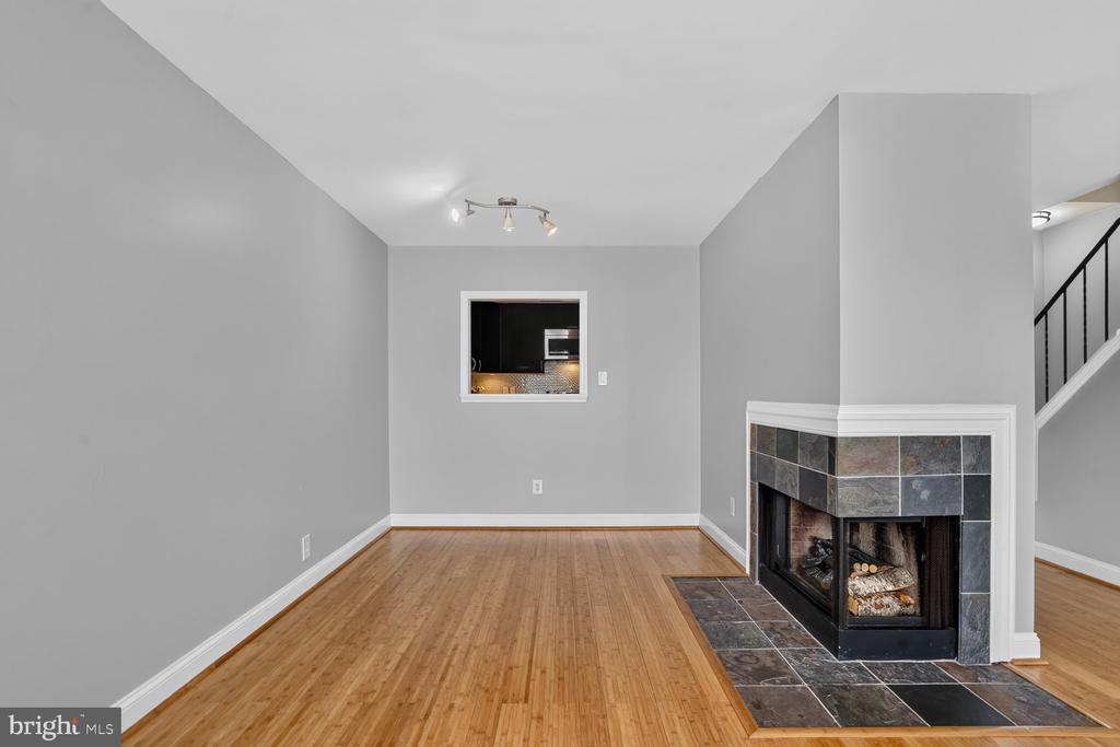 4135 WEEPING WILLOW COURT Unit: 143B