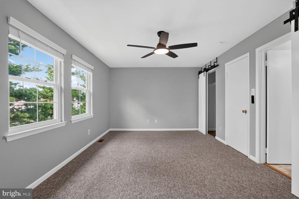 4135 WEEPING WILLOW COURT Unit: 143B