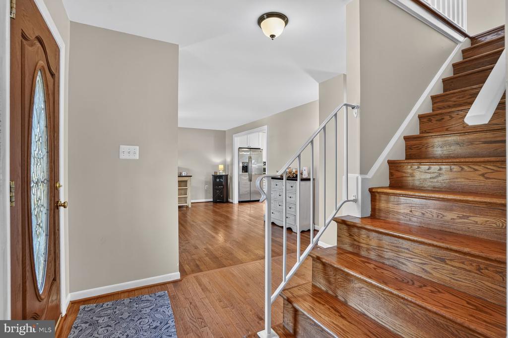 5811 OTTAWA ROAD