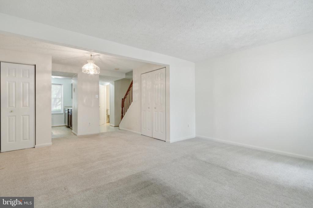 8483 AURORA COURT