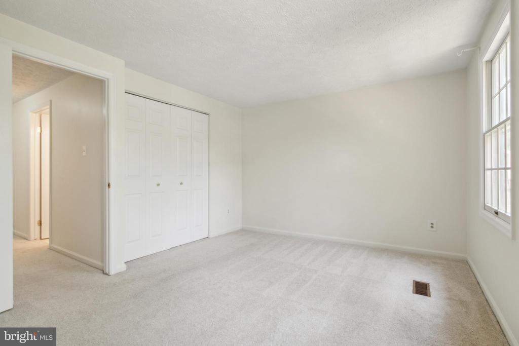 8483 AURORA COURT