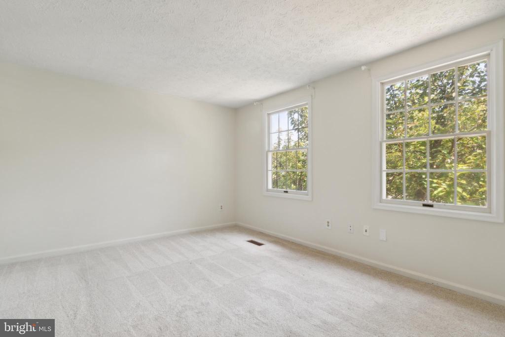 8483 AURORA COURT