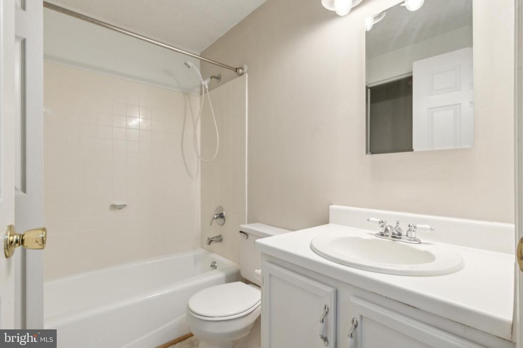 8483 AURORA COURT