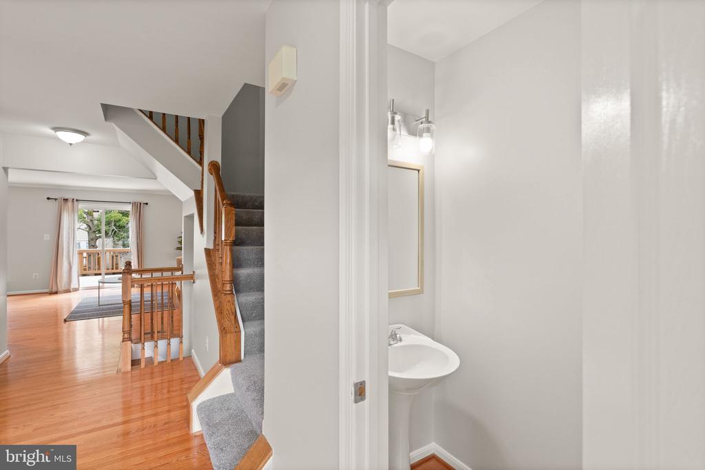 6543 KELSEY POINT CIRCLE