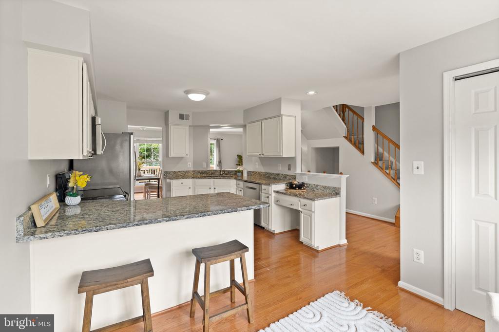 6543 KELSEY POINT CIRCLE