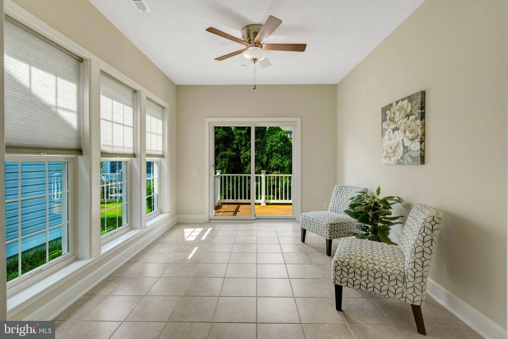 8886 CALLA LILY COURT