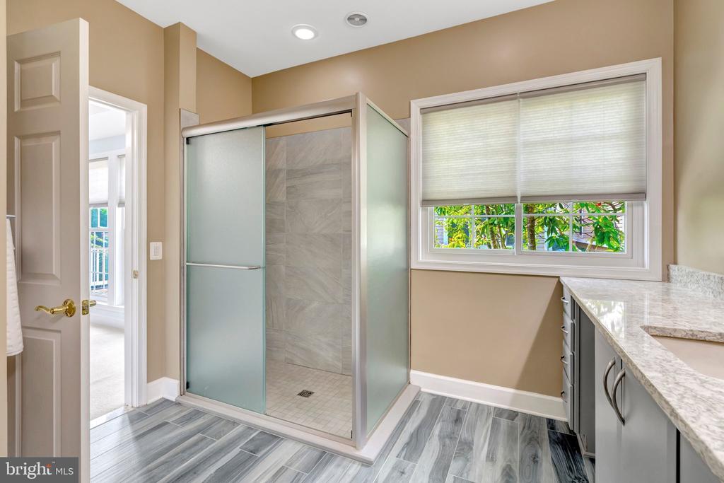 8886 CALLA LILY COURT