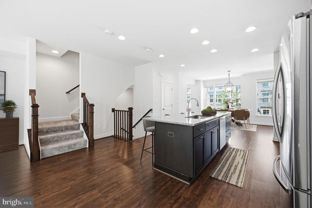 5179 RIDGEVIEW RETREAT DRIVE