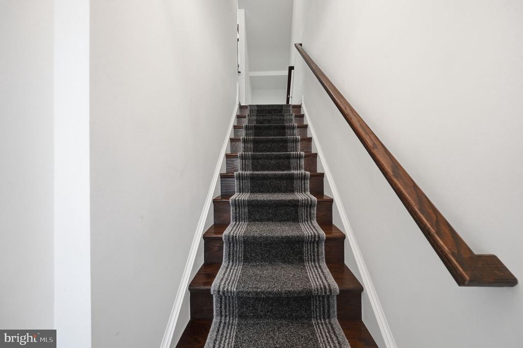 5179 RIDGEVIEW RETREAT DRIVE