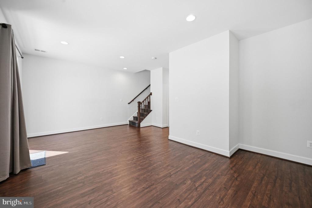 5179 RIDGEVIEW RETREAT DRIVE