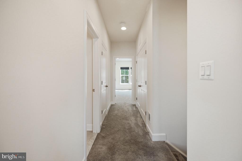 5179 RIDGEVIEW RETREAT DRIVE