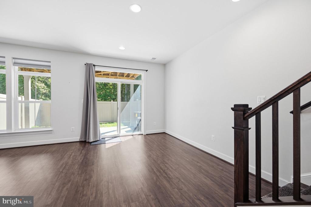5179 RIDGEVIEW RETREAT DRIVE