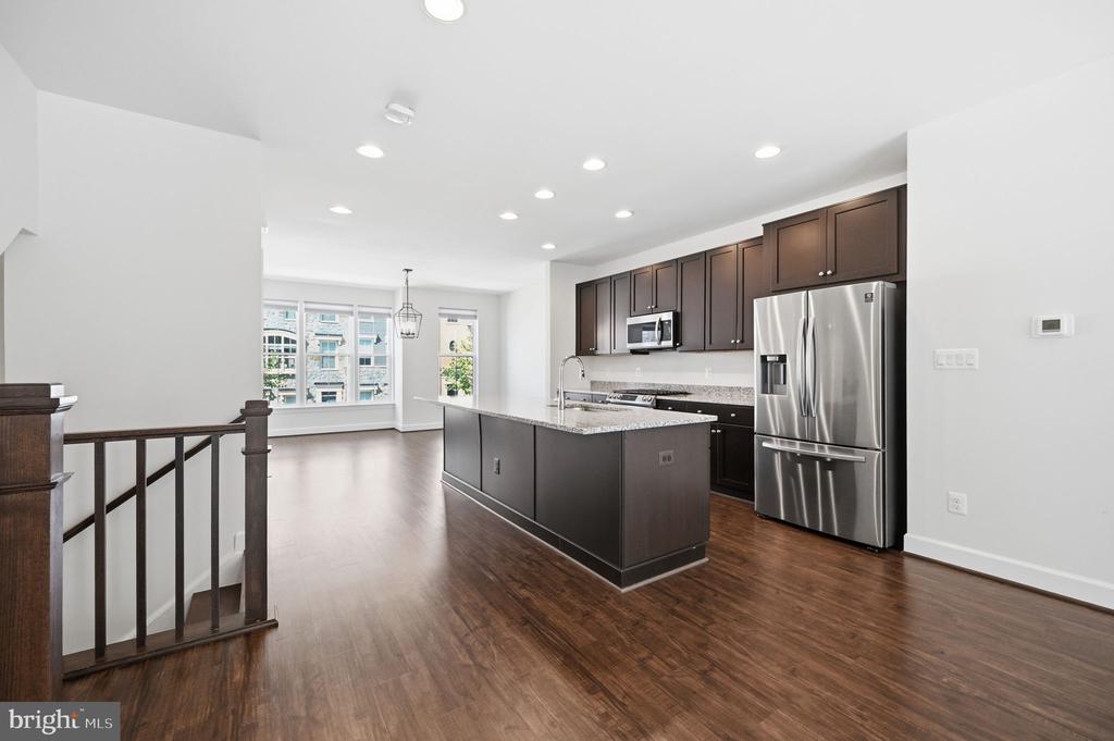 5179 RIDGEVIEW RETREAT DRIVE