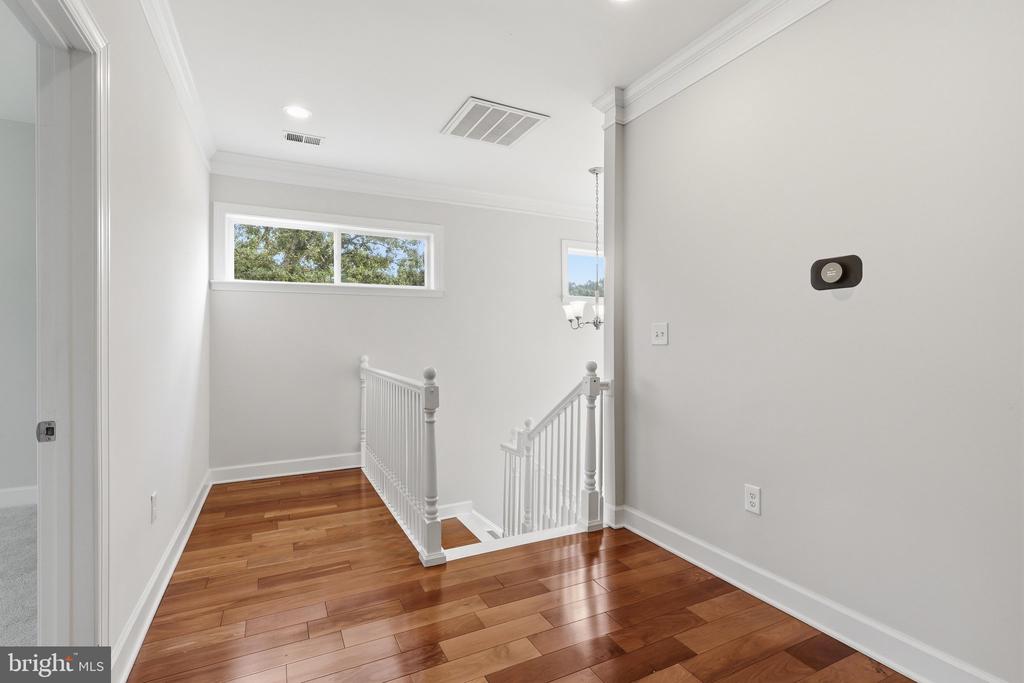 12304 POPES HEAD ROAD