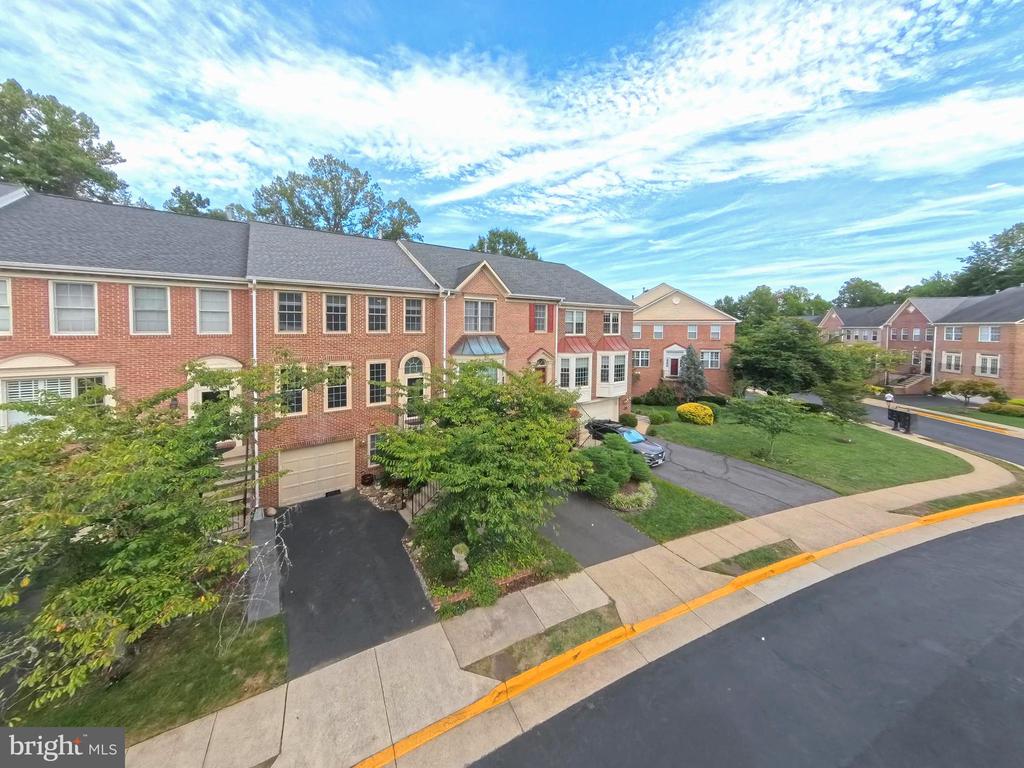 6240 WINDHAM HILL RUN