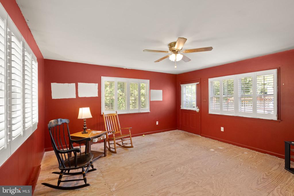 5024 WHEATSTONE DRIVE