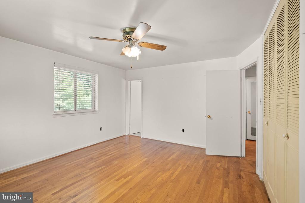 5024 WHEATSTONE DRIVE