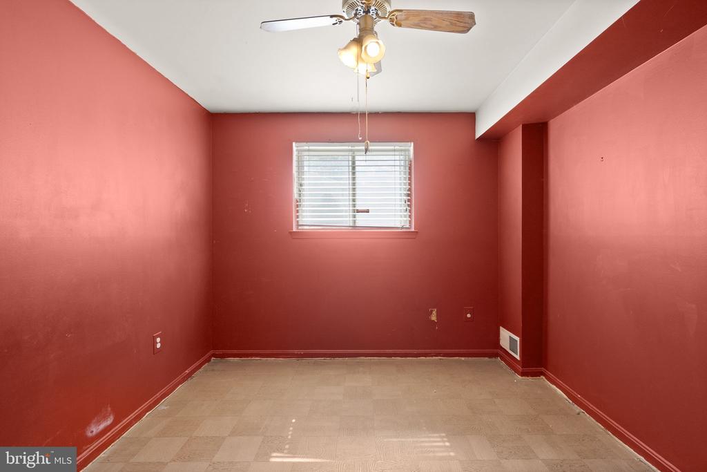 5024 WHEATSTONE DRIVE