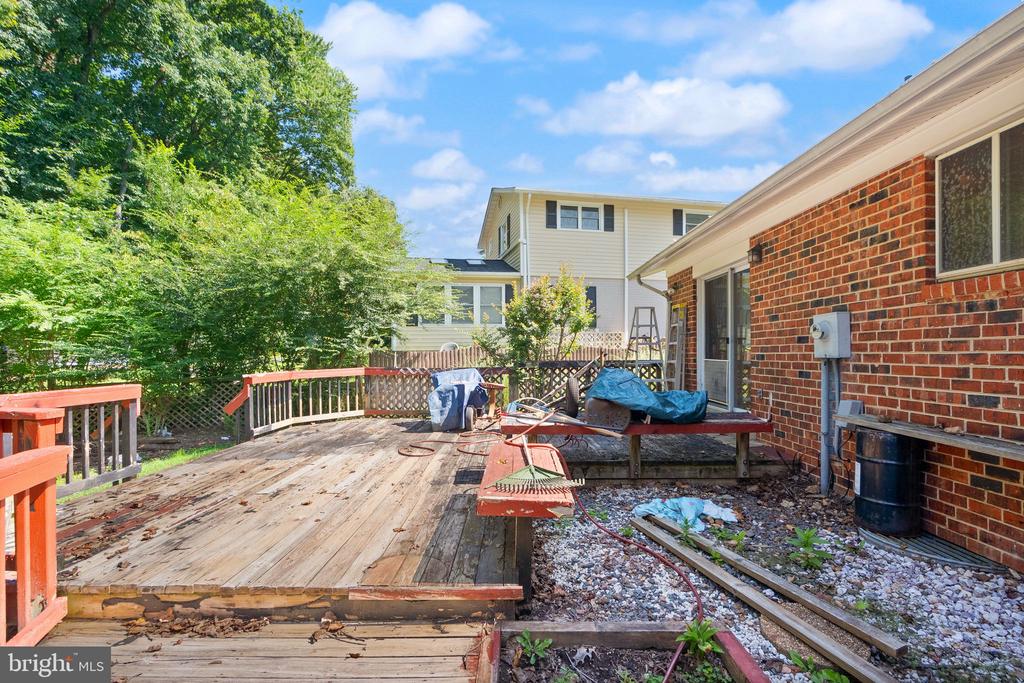 5024 WHEATSTONE DRIVE