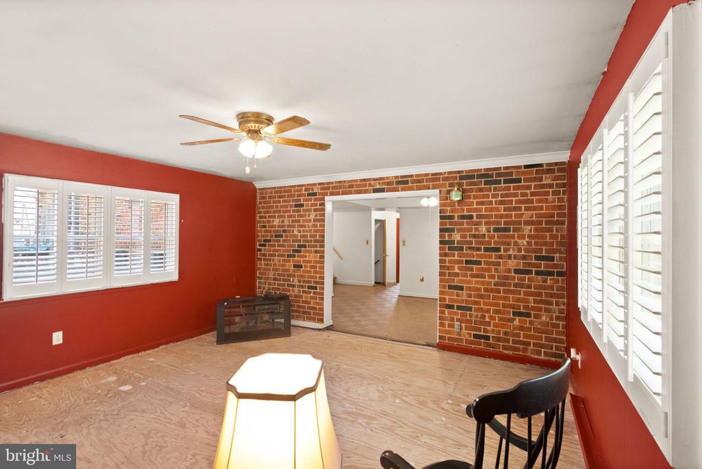 5024 WHEATSTONE DRIVE