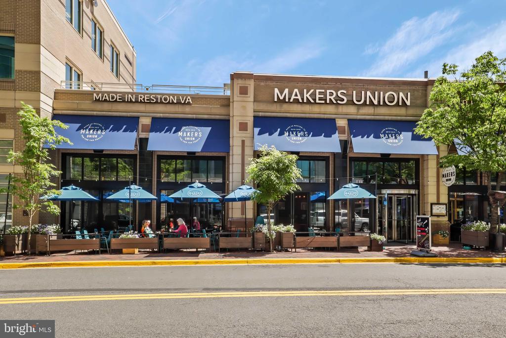12001 MARKET STREET Unit: 122