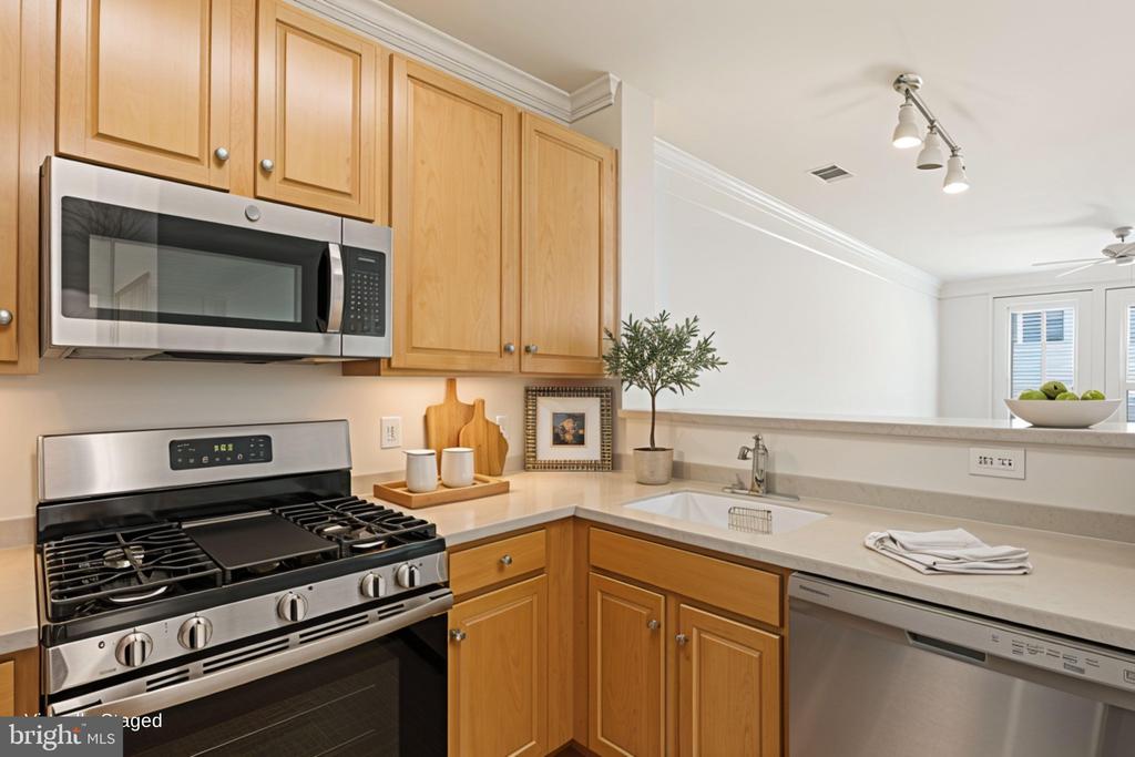 12001 MARKET STREET Unit: 122