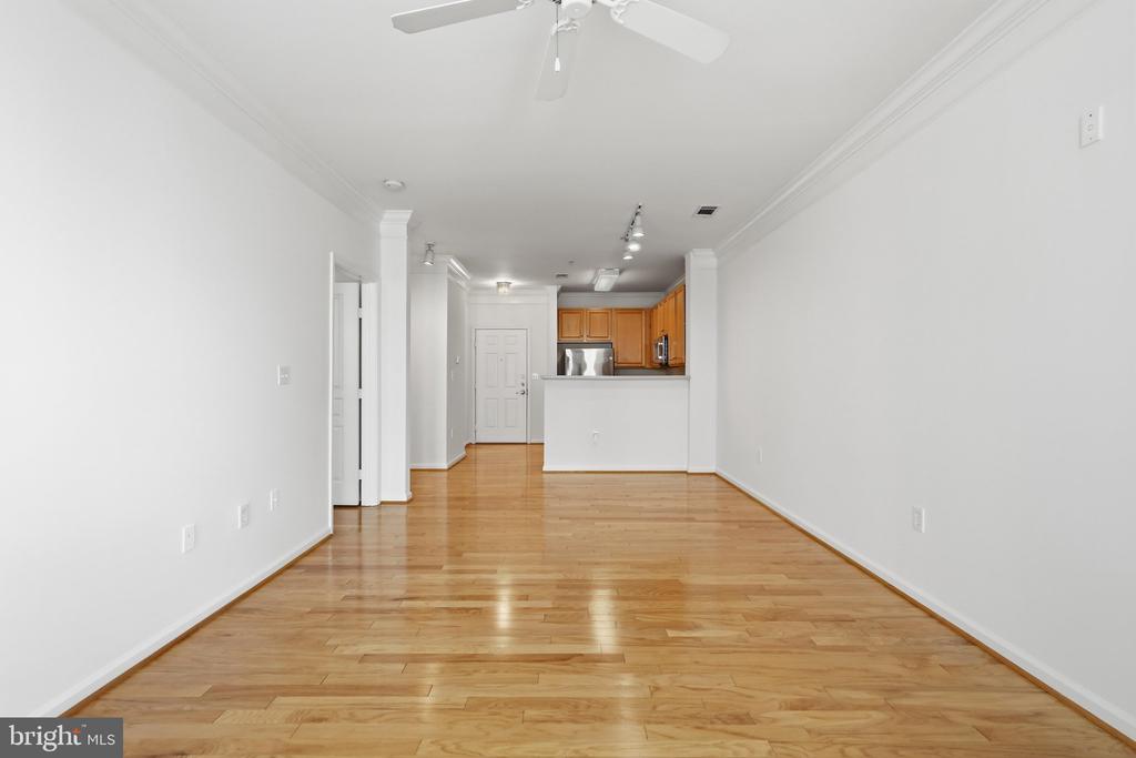 12001 MARKET STREET Unit: 122
