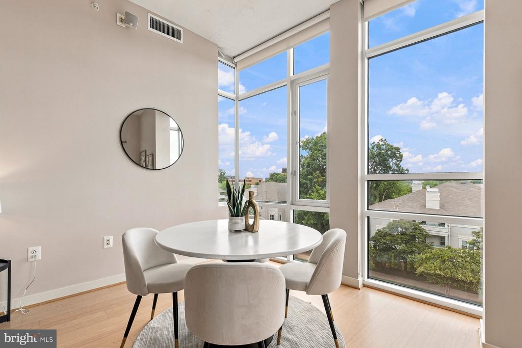 12025 NEW DOMINION PARKWAY Unit: 321