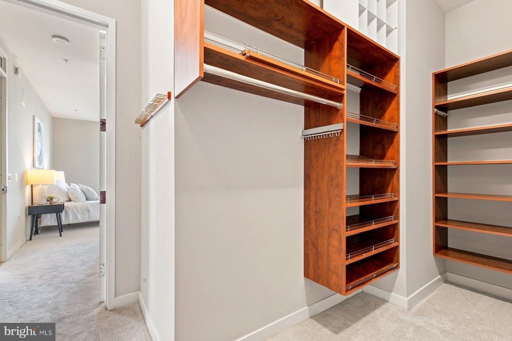 12025 NEW DOMINION PARKWAY Unit: 321