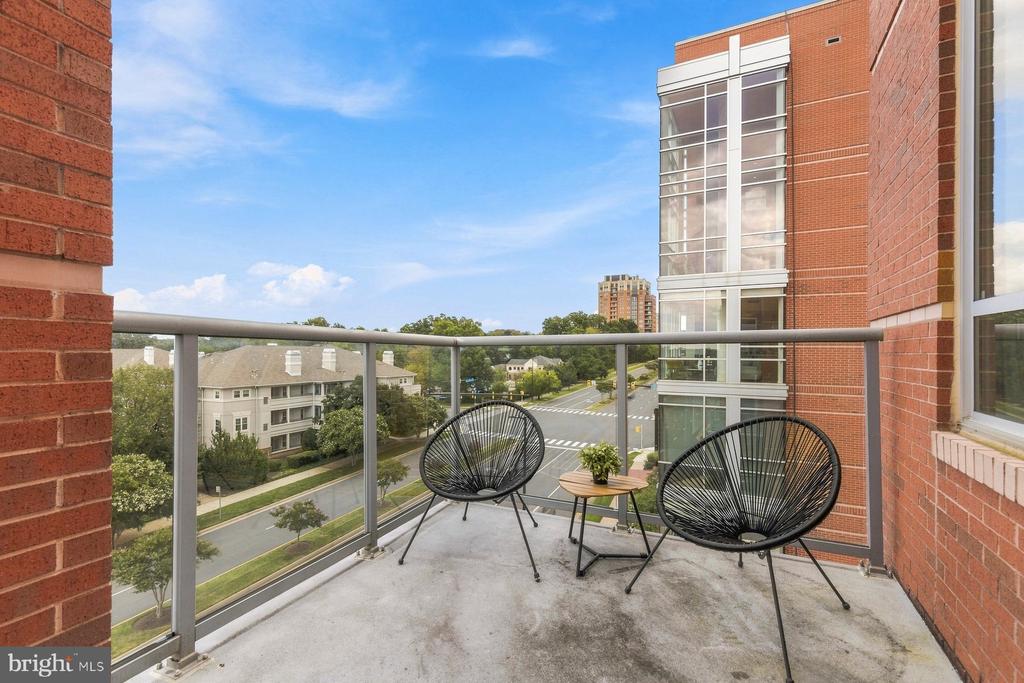 12025 NEW DOMINION PARKWAY Unit: 321