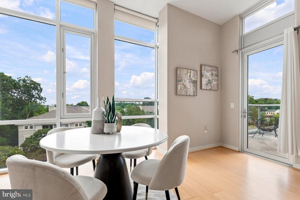 12025 NEW DOMINION PARKWAY Unit: 321