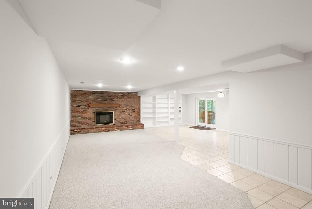 3728 PRINCE WILLIAM DRIVE