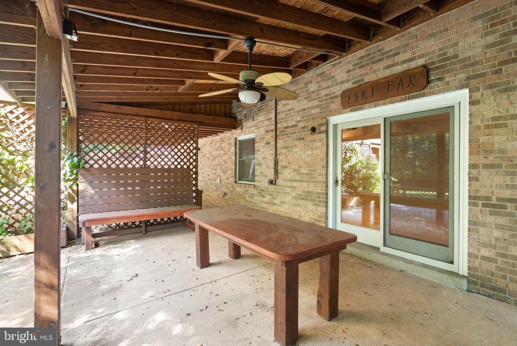 3728 PRINCE WILLIAM DRIVE