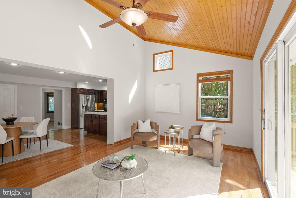 3728 PRINCE WILLIAM DRIVE