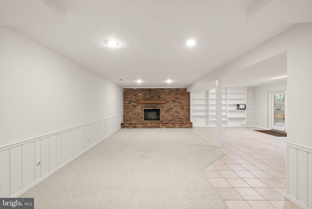 3728 PRINCE WILLIAM DRIVE