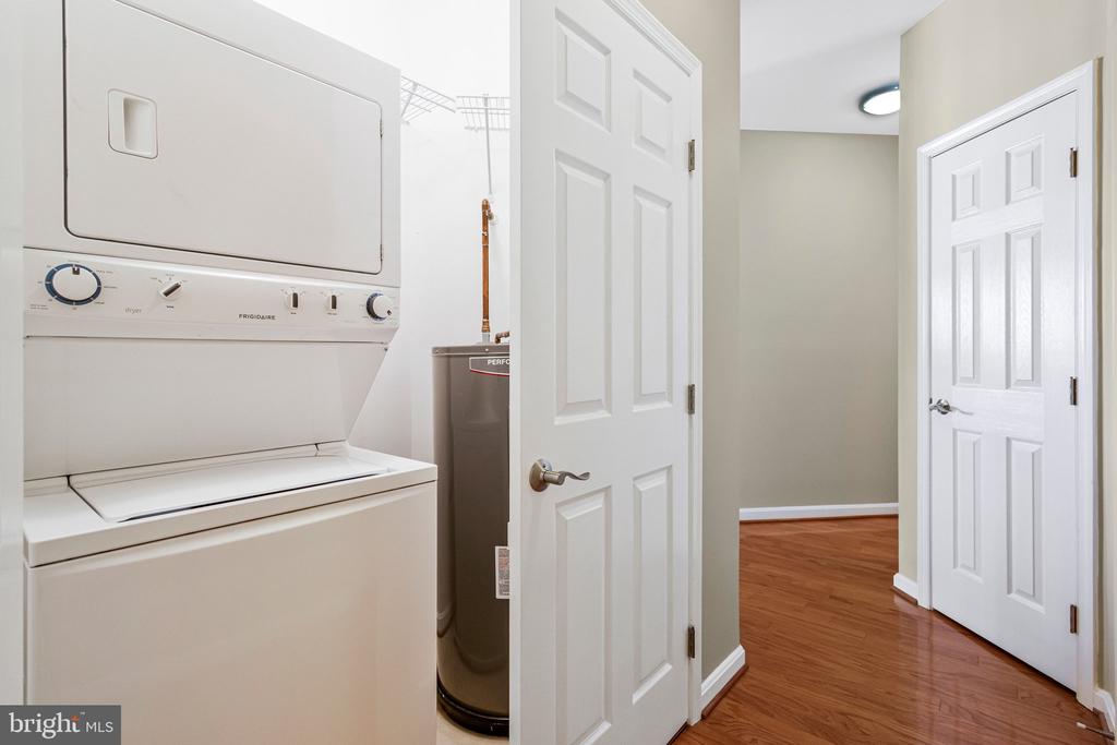4200 MOZART BRIGADE LANE Unit: W