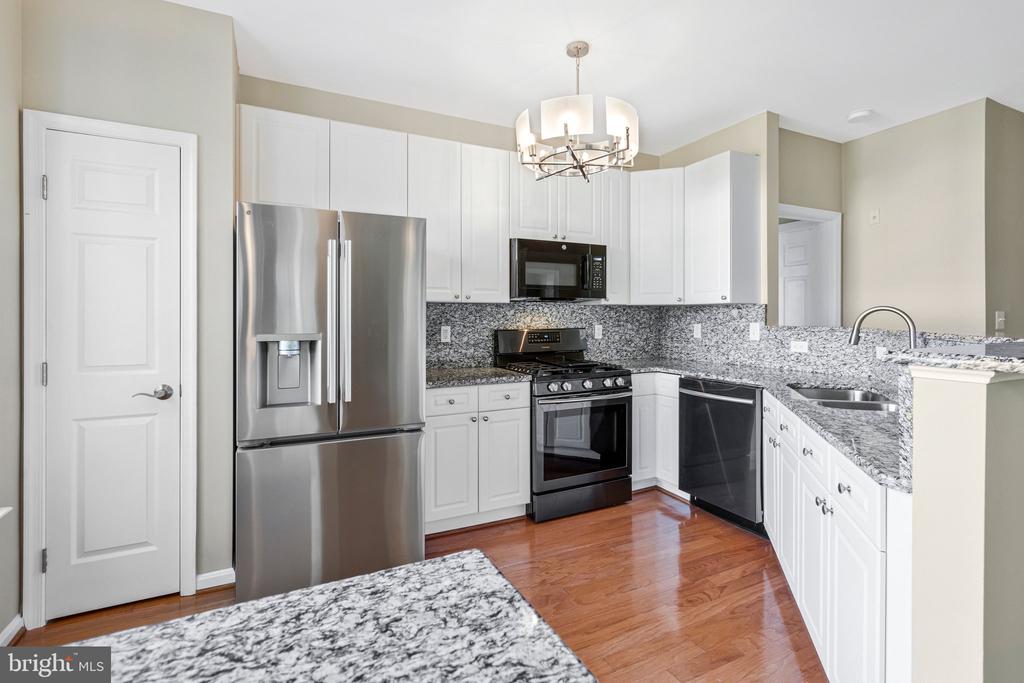 4200 MOZART BRIGADE LANE Unit: W