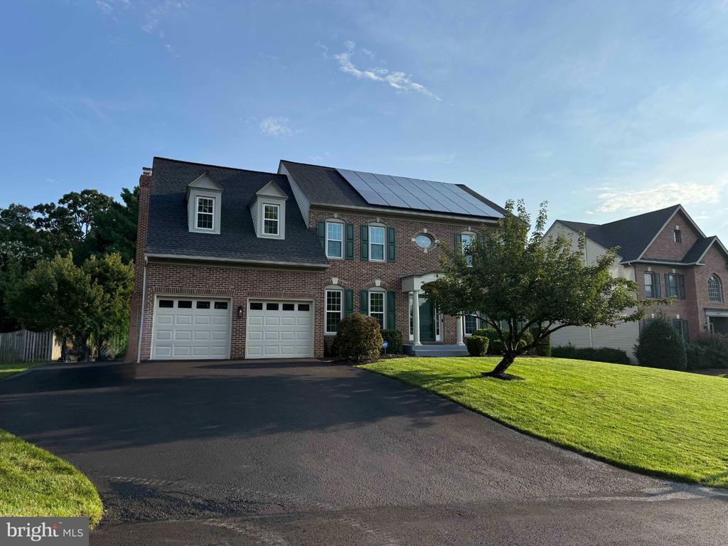 5604 WILLOW CROSSING COURT