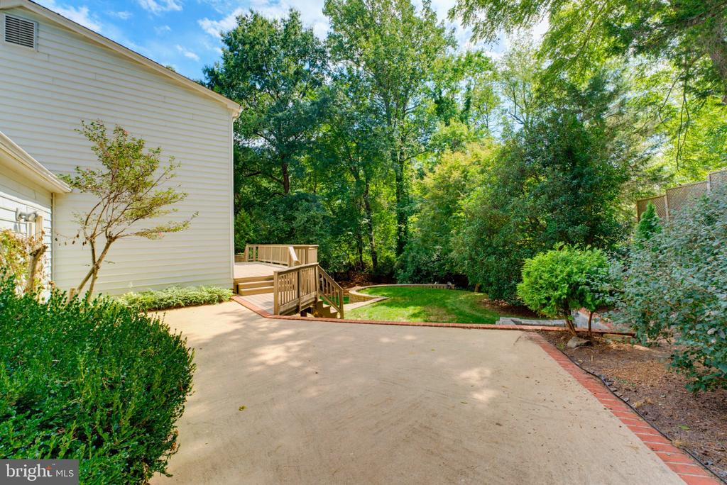 11399 BANTRY TERRACE