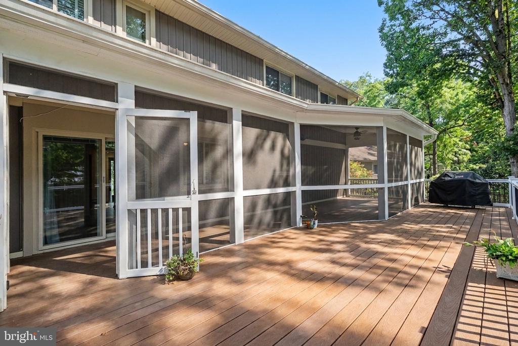 1523 SHELLBARK PLACE